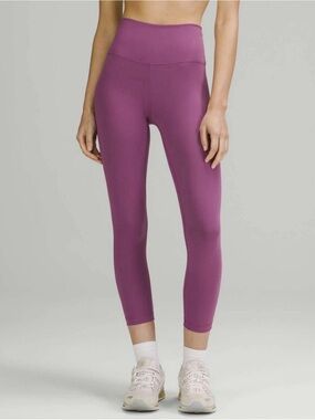 Lululemon Wunder Train High Rise Crop 23" Size 2 Vintage Plum